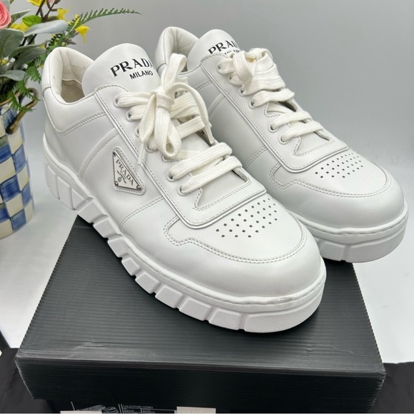 Men’s Prada, leather logo sneakers size 12 made in Italy - Picture 1 of 12